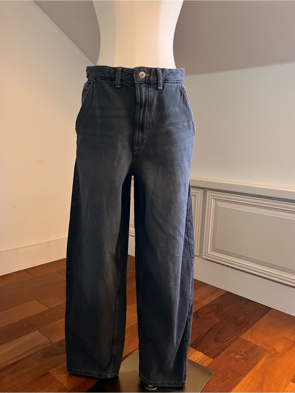 Bershka Women's  baggy Straight Leg Jeans in custom dye Washed Black